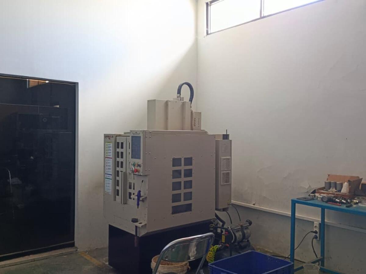 LABORATORIUM TEKNIK MESIN
