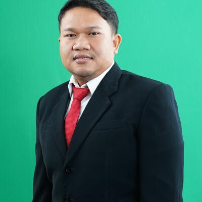 Azi Fatikhin S.Kom